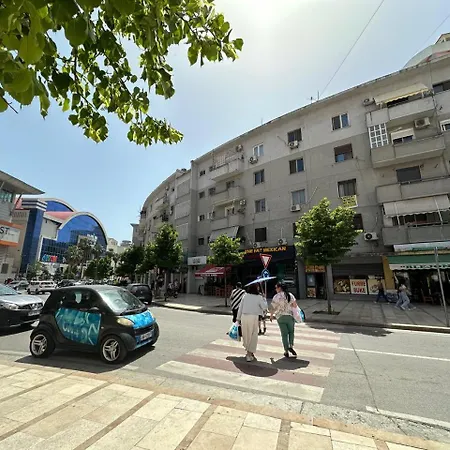 Durres Central Apartment Apartment *